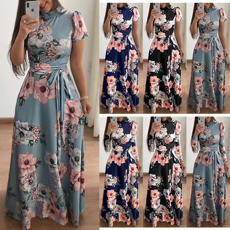 Robe Vintage Bleue à Imprimé Floral à Manches Courtes • La Robelière Robe Vintage Bleue à Imprimé Floral à Manches Courtes • La Robelière