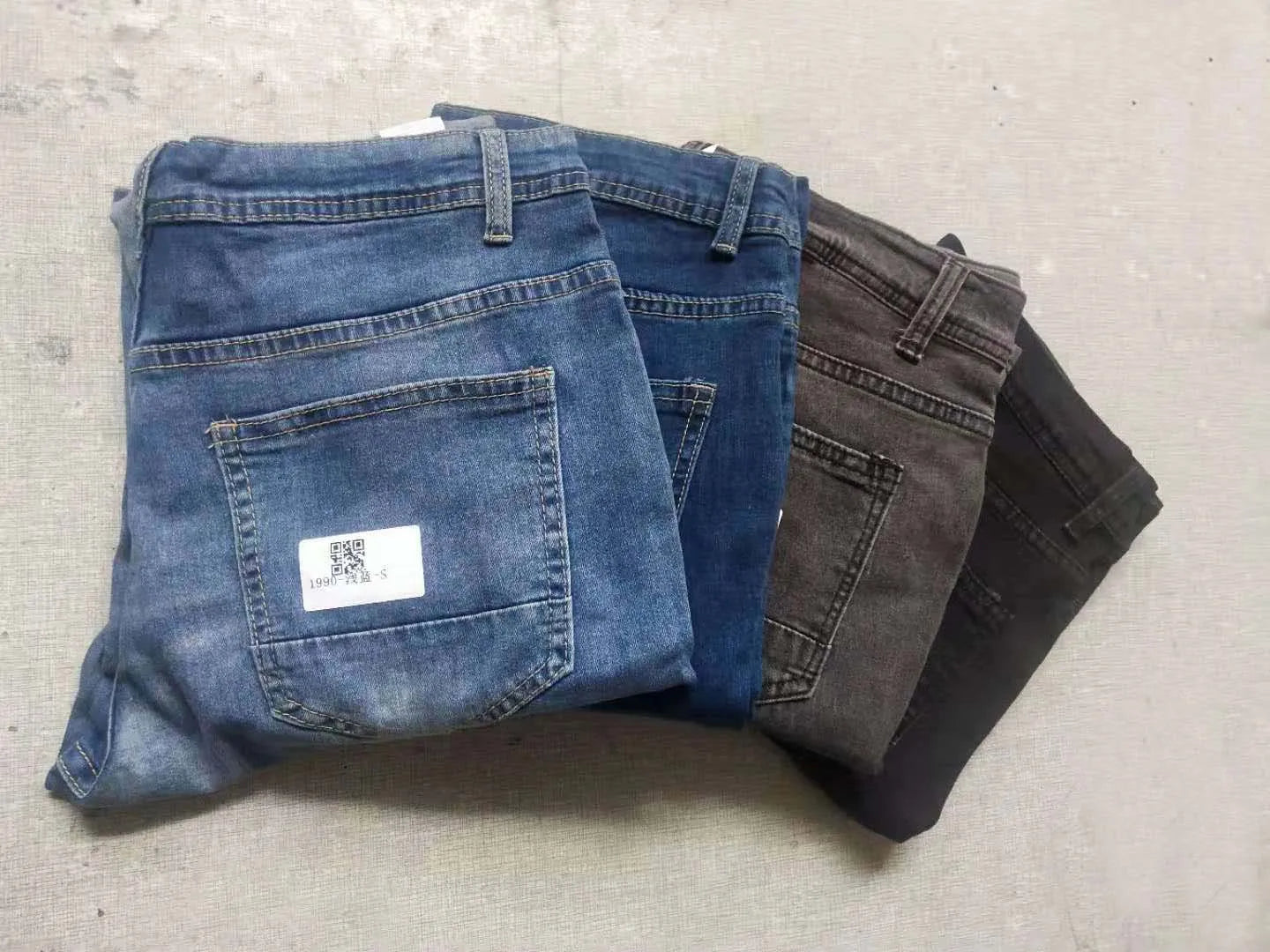 Jean Slim Déchiré Noir pour Homme Livraison 7 à 15 jours