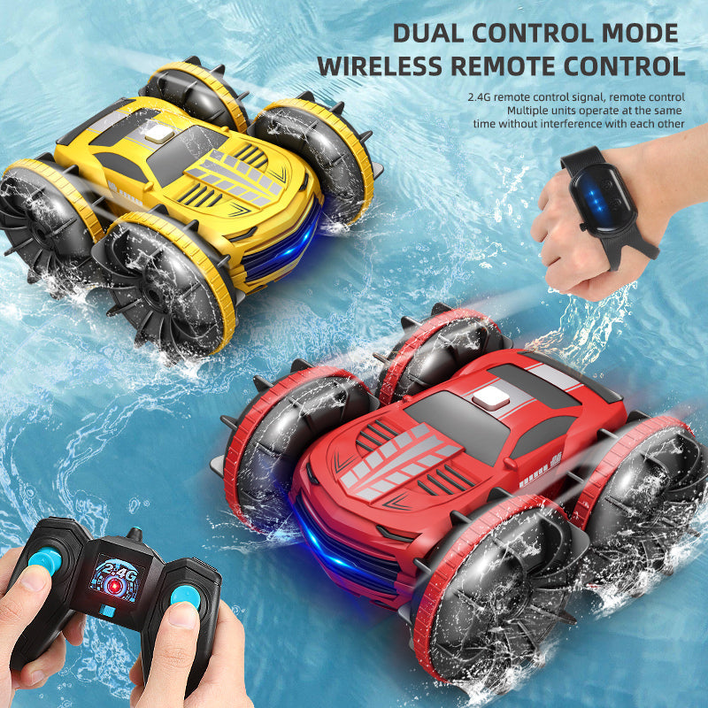 Voiture de cascade tout-terrain RC étanche télécommandée 2,4 GHz 4WD Livraison 15 à 21 jours