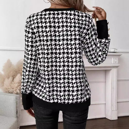 Pull col en V manches longues Livraison 15 à 30 jours