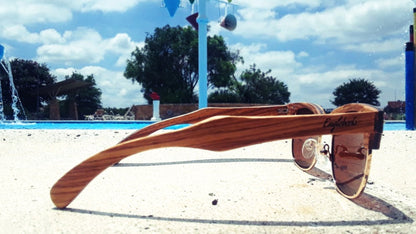 Lunettes de soleil en bois d'ébène et de zèbre, verres polarisés